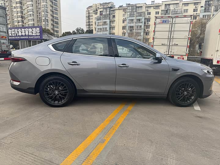 Фото 7 - BYD Qin Plus
