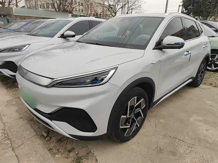 Фото 2 - BYD Yuan Plus