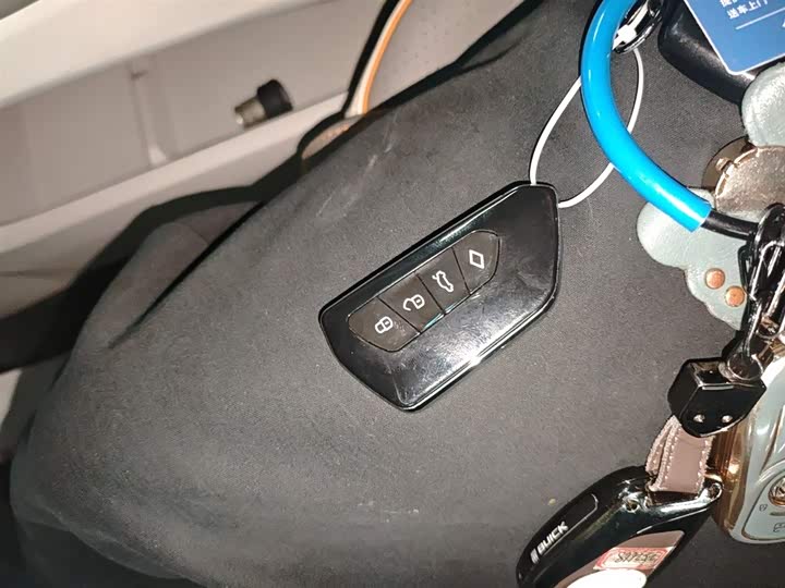 Фото 9 - Dongfeng Forthing Yacht