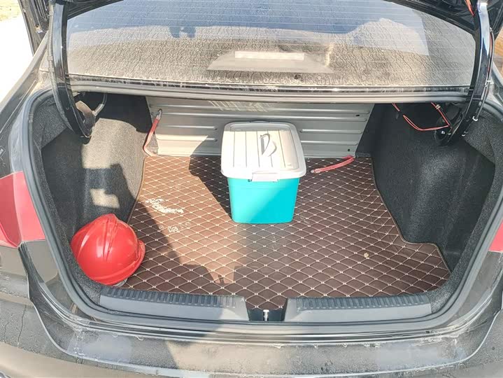 Фото 4 - Volkswagen Santana