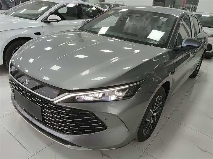 Фото 2 - BYD Qin L