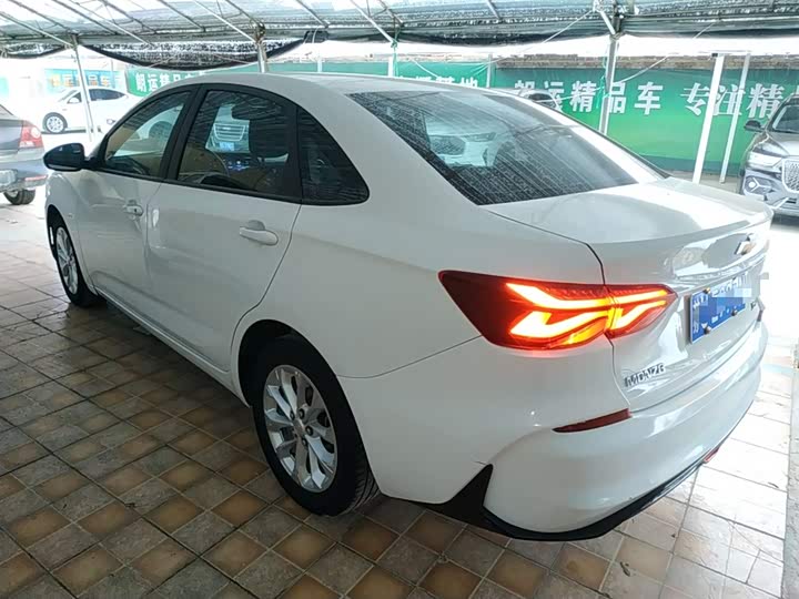 Фото 5 - Chevrolet Monza