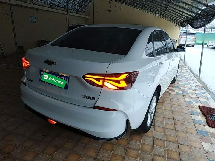 Фото 7 - Chevrolet Monza