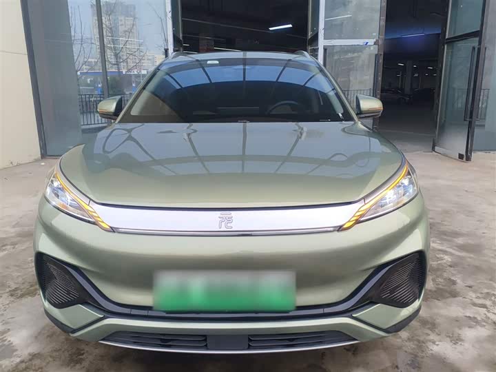 Фото 3 - BYD Yuan Plus