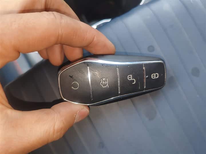 Фото 9 - BYD Yuan Plus