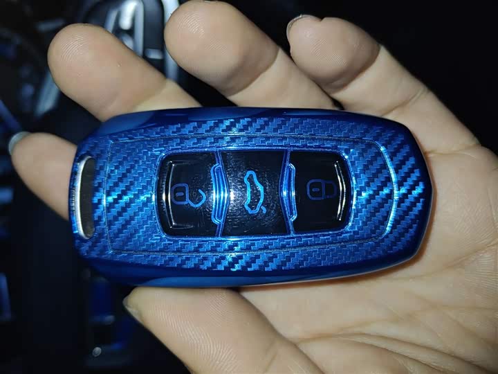 Фото 9 - Geely Vision X3