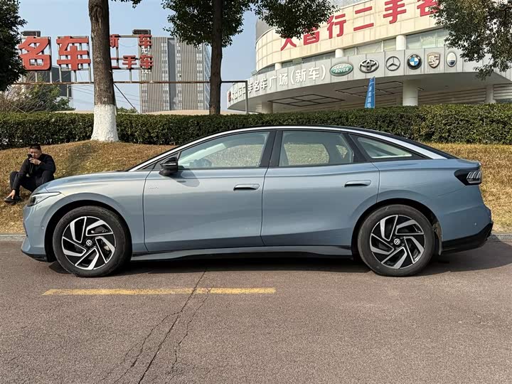 Фото 3 - Volkswagen ID.7 Vizzion