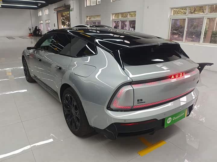 Фото 5 - Audi × SAIC E5 Sportback