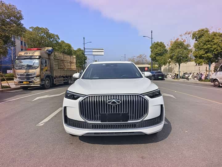 Фото 2 - Chery Tiggo 9