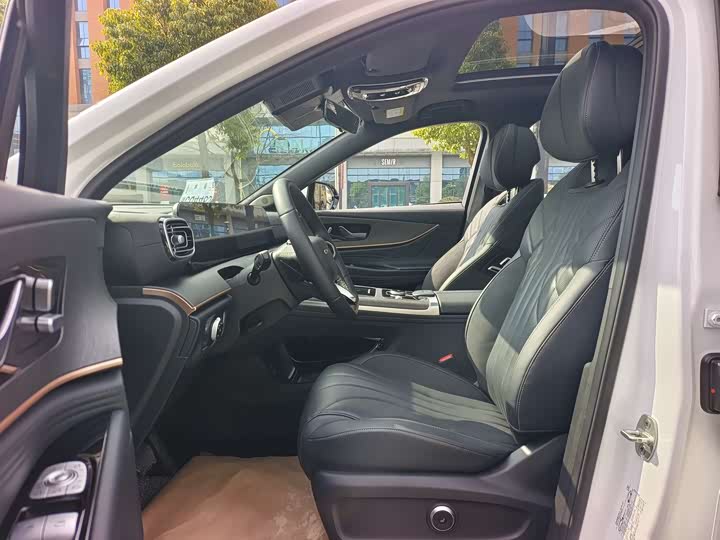 Фото 4 - Chery Tiggo 9