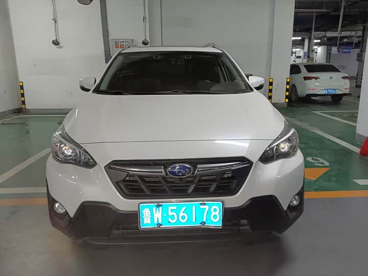 Фото 2 - Subaru XV