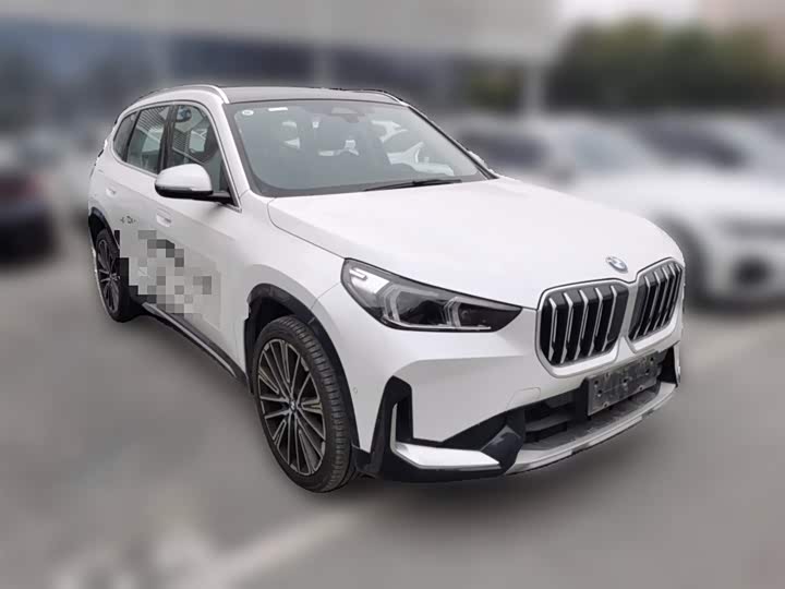Фото 7 - BMW X1