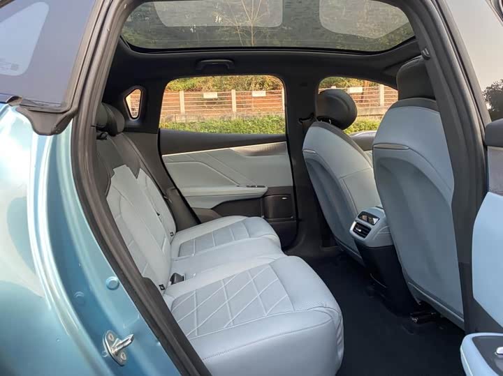 Фото 7 - Changan Deepal S05