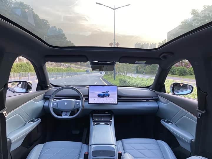 Фото 8 - Changan Deepal S05