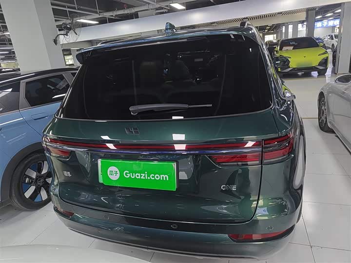 Фото 6 - LiXiang One