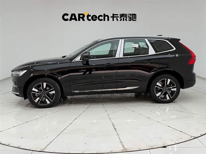 Фото 6 - Volvo XC60