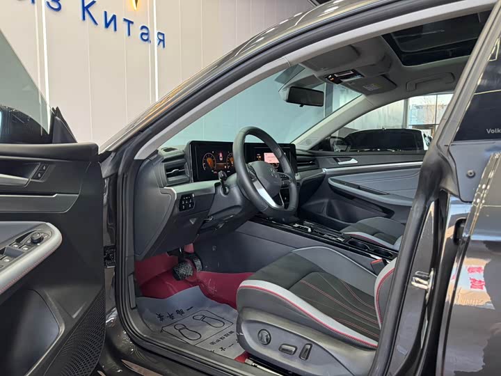 Фото 4 - Volkswagen Lamando L