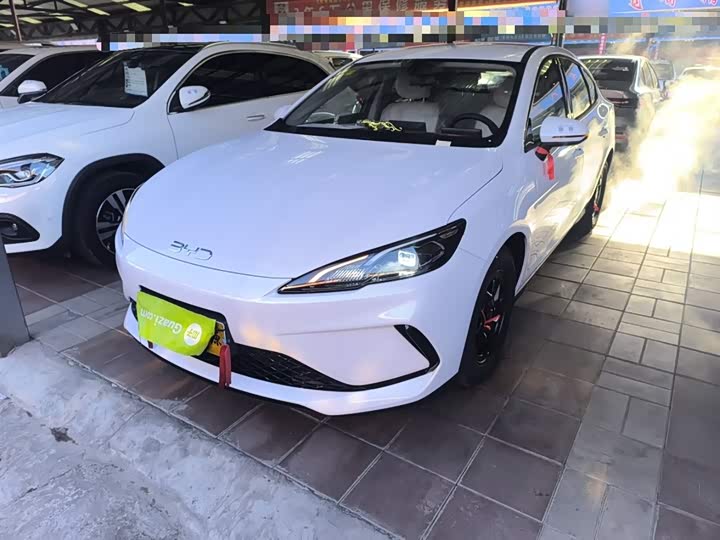 Фото 1 - BYD Seal 05 DM-i Hybrid