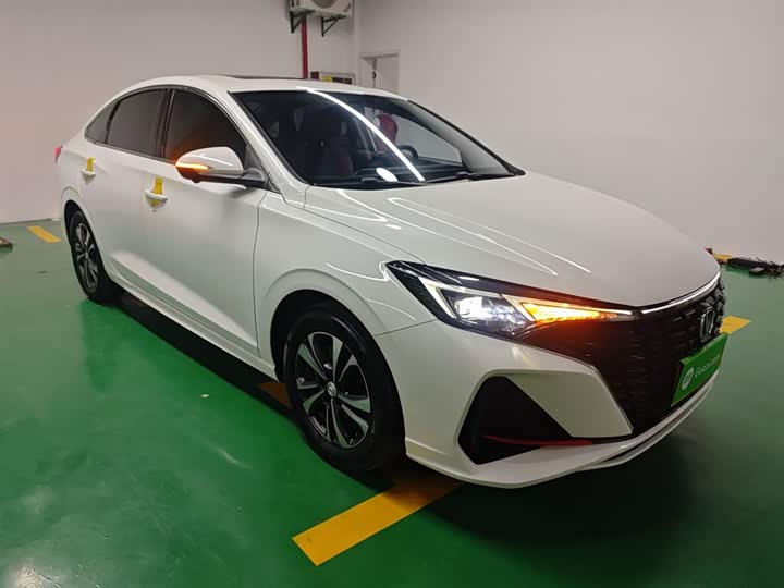 Фото 4 - Changan Eado Plus