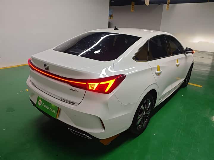 Фото 7 - Changan Eado Plus