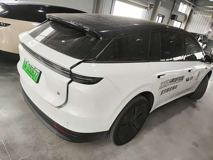 Фото 5 - LiXiang i6