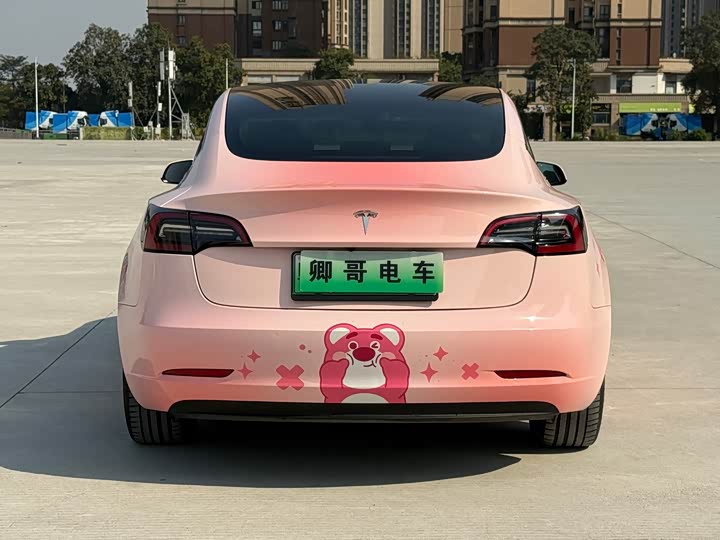 Фото 5 - Tesla Model 3