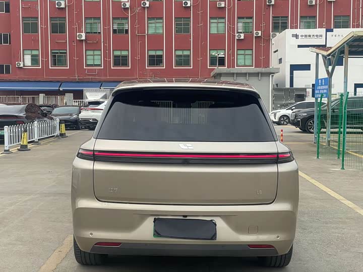 Фото 5 - LiXiang L8