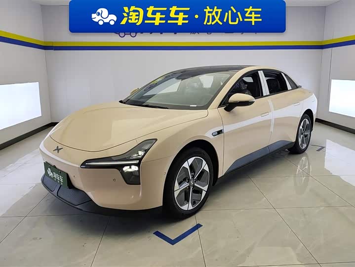 Фото 1 - XPeng Mona M03