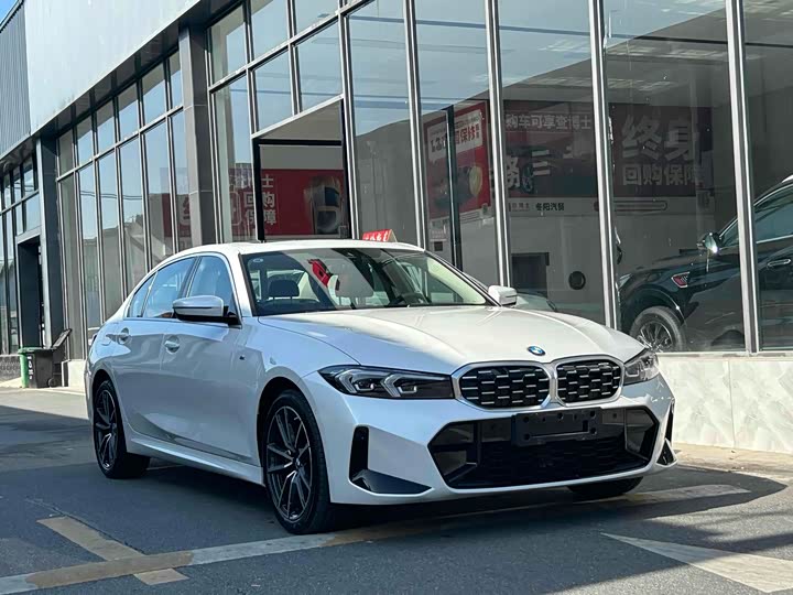 Фото 1 - BMW 3 Series