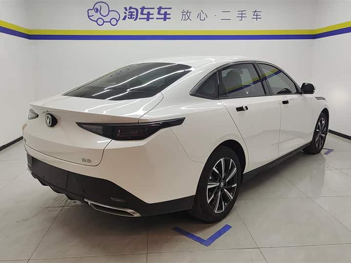 Фото 3 - Changan Eado Plus