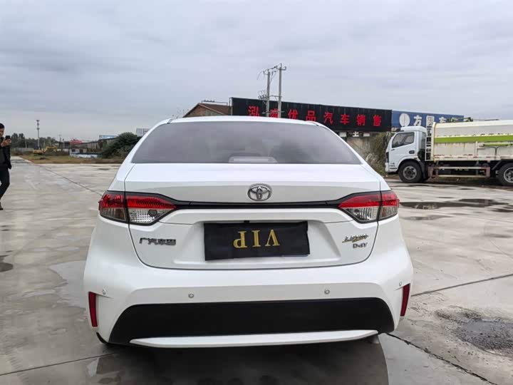 Фото 5 - Toyota Levin