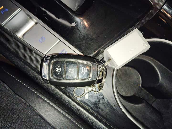 Фото 9 - Hyundai Elantra N line