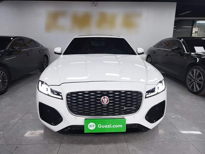 Фото 3 - Jaguar XF L