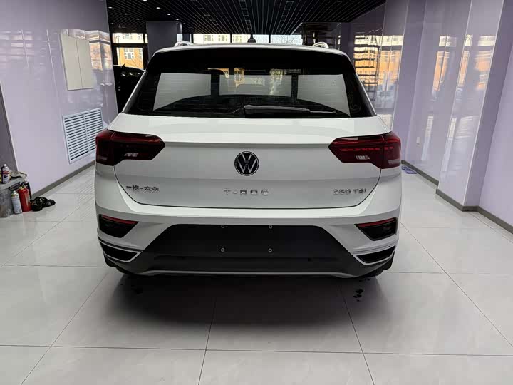 Фото 4 - Volkswagen T-Roc