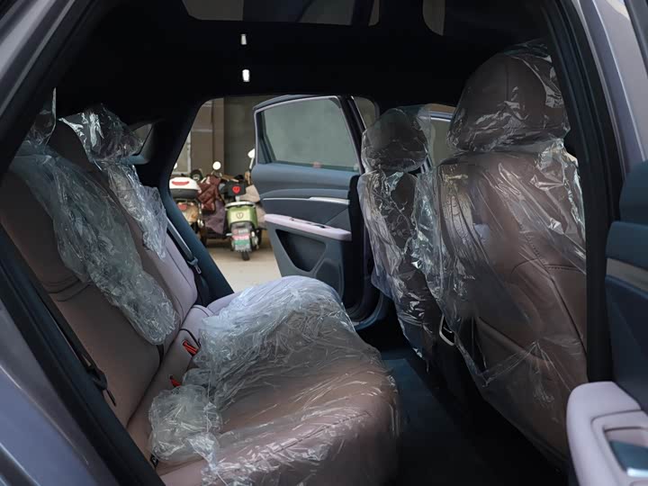 Фото 6 - XPeng Mona M03