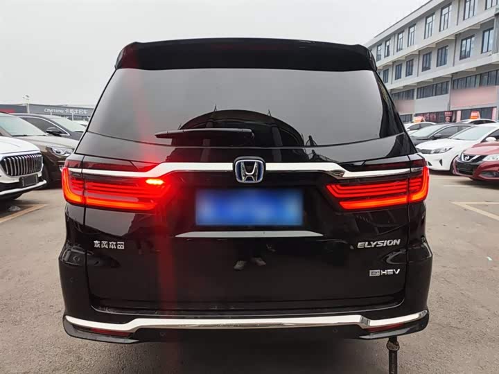 Фото 6 - Honda Elysion