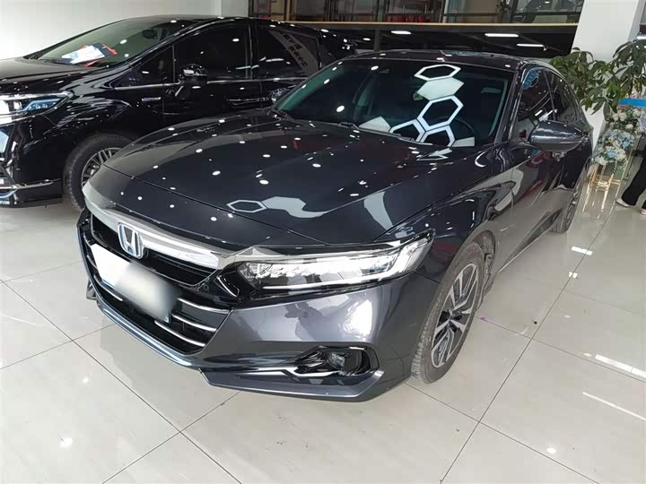 Фото 1 - Honda Accord