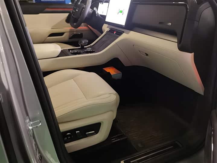 Фото 8 - Rox (Polar Stone) 01