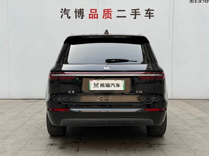 Фото 6 - LiXiang One