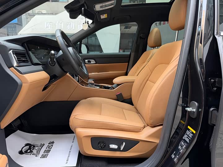 Фото 8 - LiXiang One