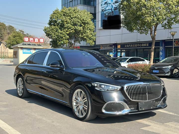 Фото 3 - Mercedes-Benz Maybach S-Class