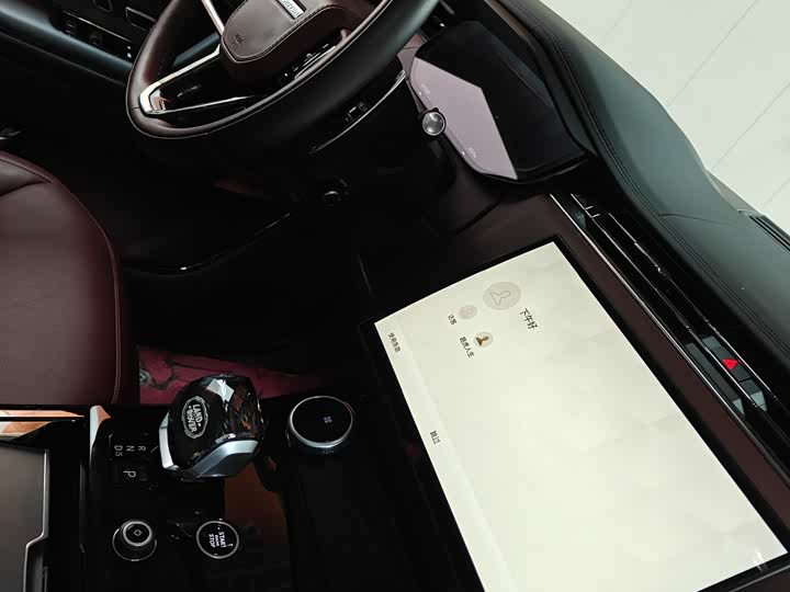 Фото 7 - Land Rover Range Rover Sport