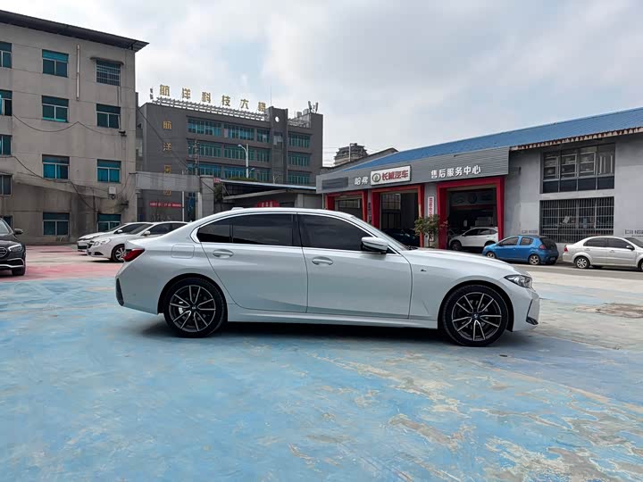 Фото 4 - BMW 3 Series