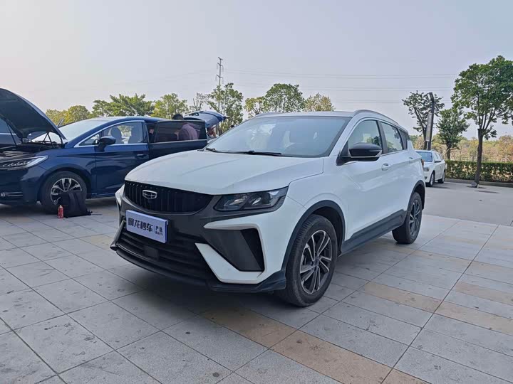 Фото 1 - Geely Coolray