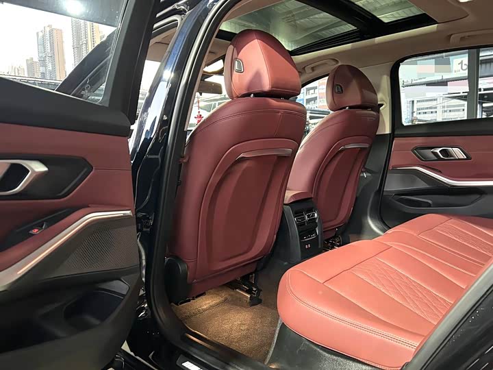 Фото 9 - BMW 3 Series