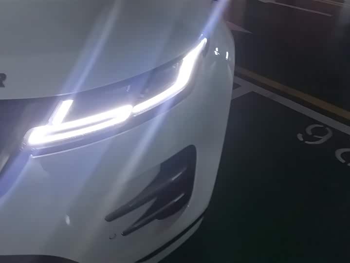 Фото 5 - Land Rover Range Rover Evoque L