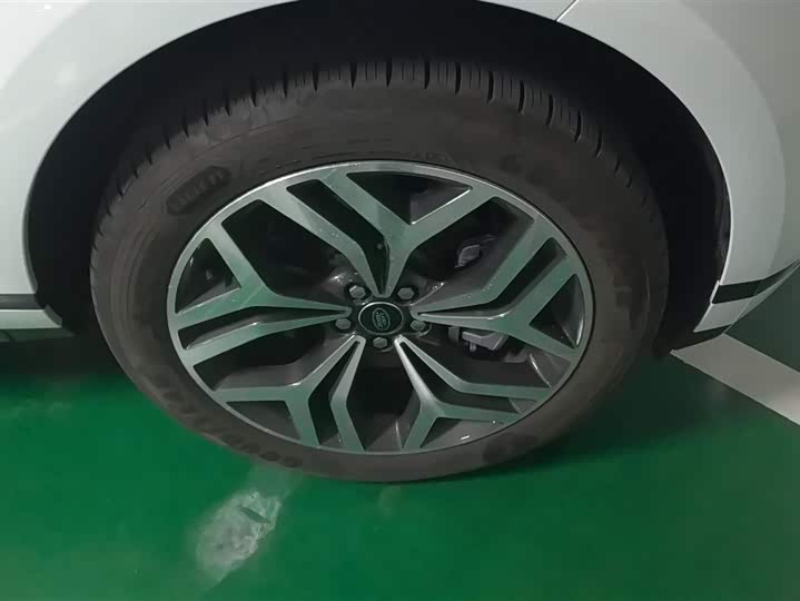 Фото 6 - Land Rover Range Rover Evoque L