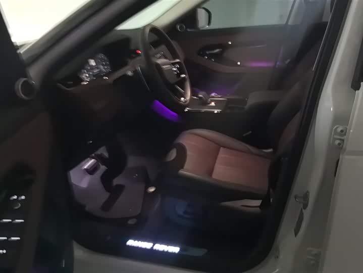 Фото 9 - Land Rover Range Rover Evoque L