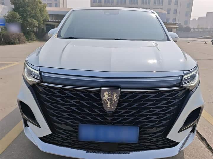 Фото 3 - Roewe iMax 8