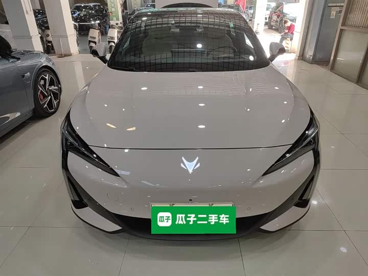 Фото 3 - BAIC Arcfox Alpha S5